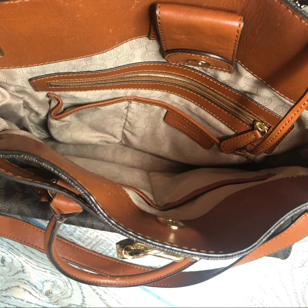 🍁Michael Kors Hamilton tote